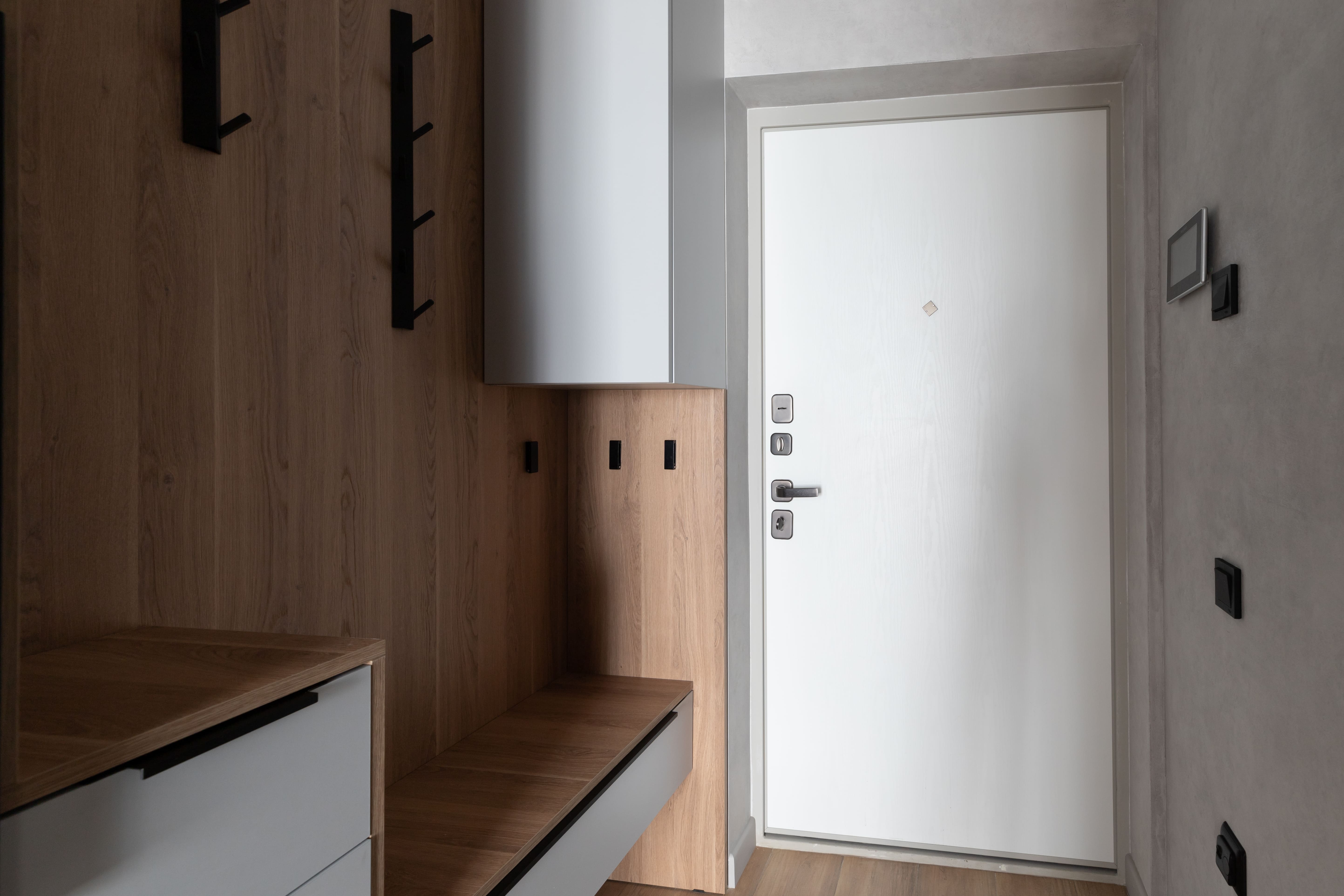 Прихожая — вечерний свет